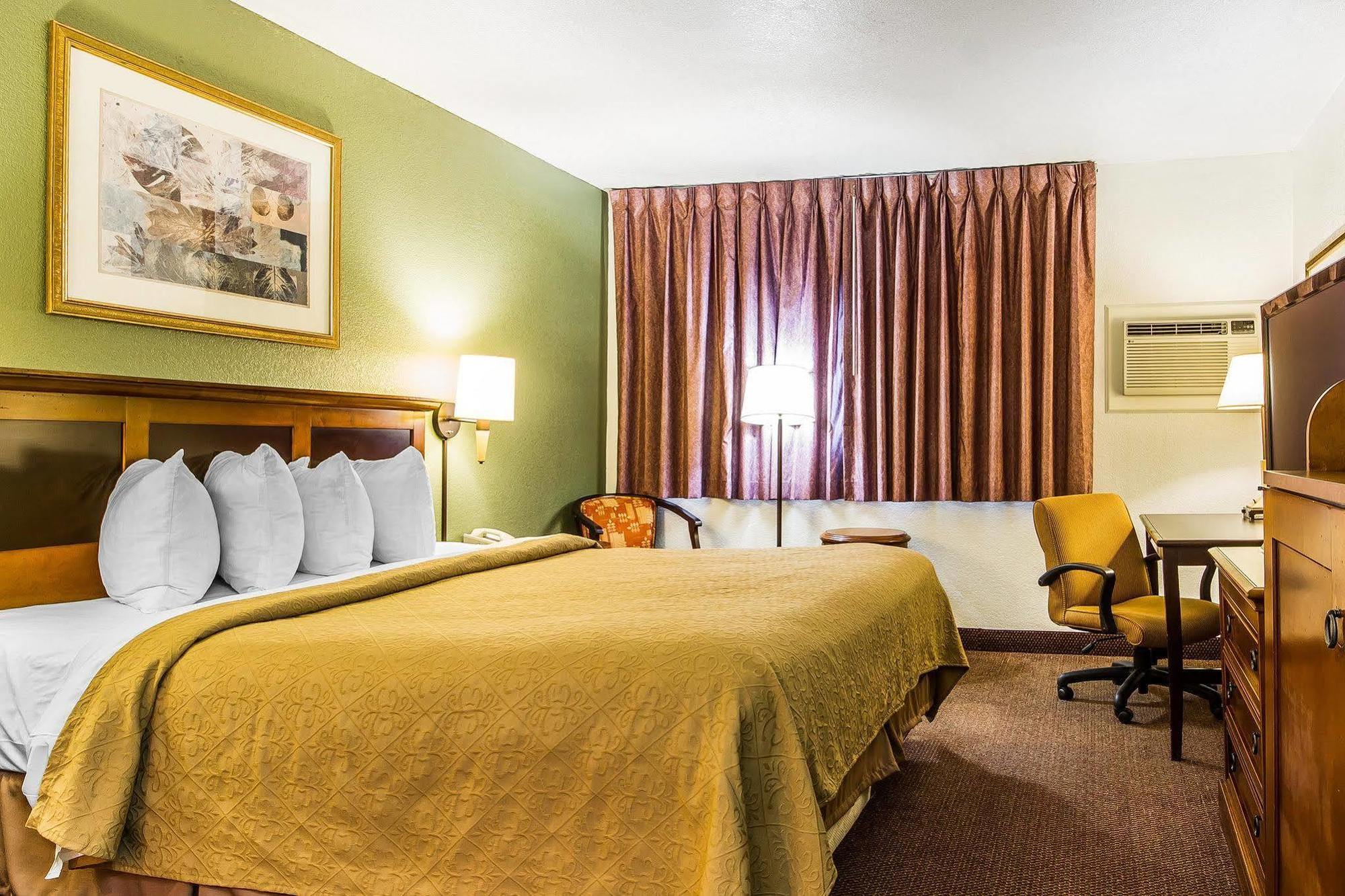 Rodeway Inn Auburn Eksteriør billede